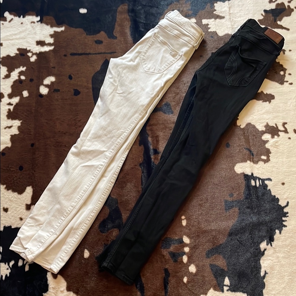 Bundle of Hollister Jeans!